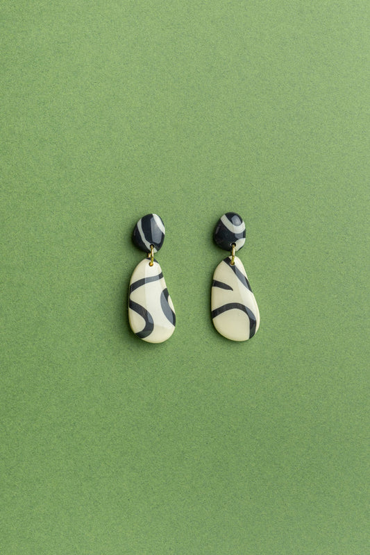 Earrings Ivy - Ivory / Anthracite