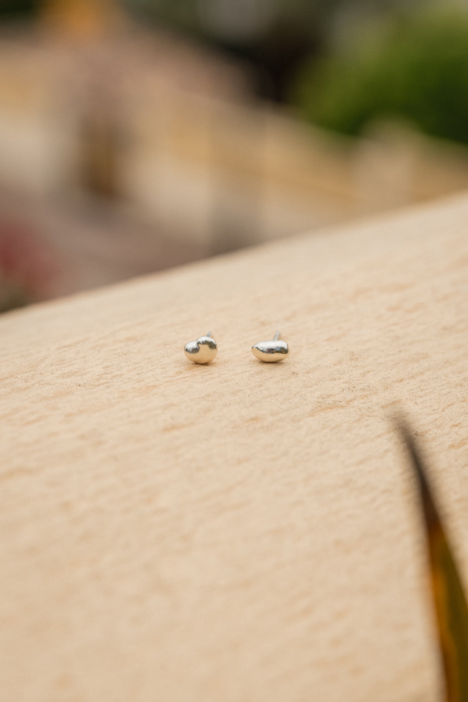 Organic Ear studs Bobbi